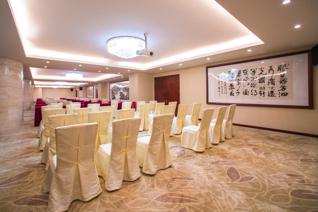 Guangzhou Jin Wan Li Business Hotel Ngoại thất bức ảnh